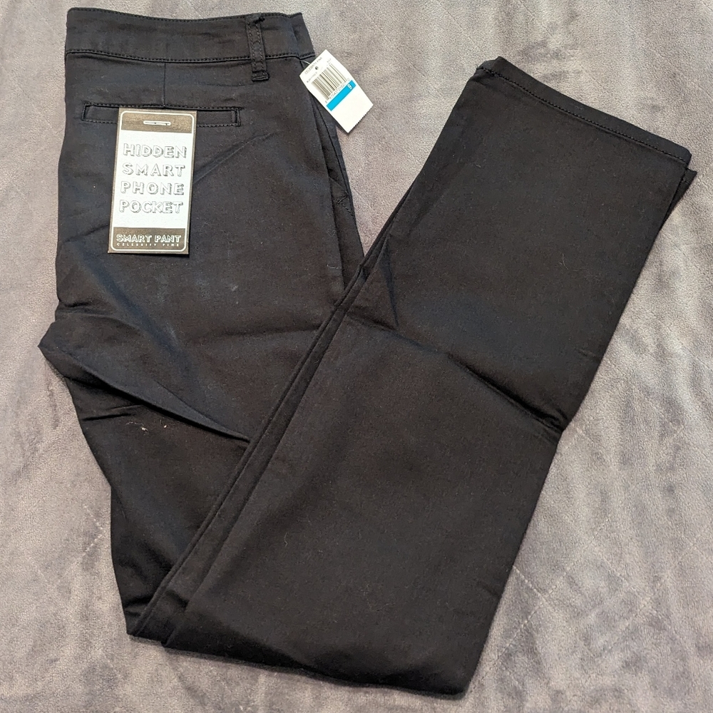 Celebrity Pink SmartPant in Black, Size 9